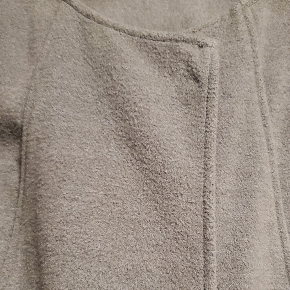Long Gray Vest, Size S/M - Picture 5 of 5